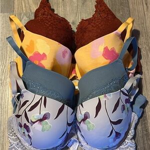 Set of Four Auden Bras Size 38c